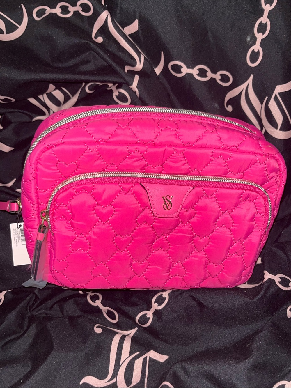 NWT Victoria’s Secret Heart Makeup Bag